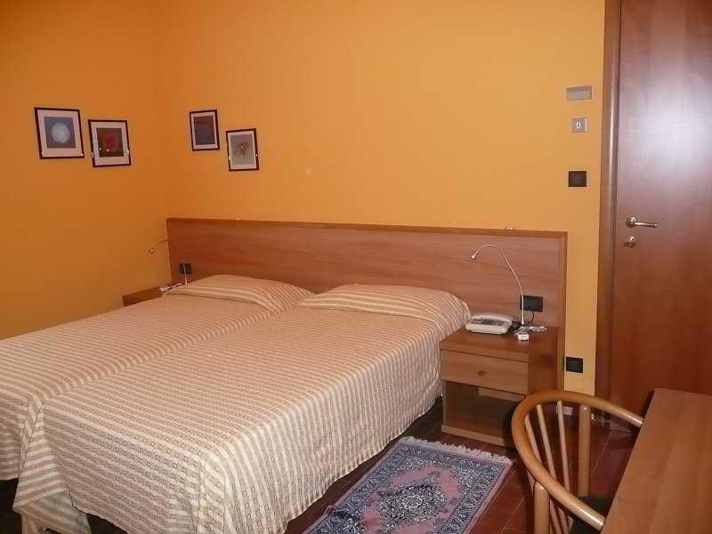 פיאצה ארמרינה Park Hotel Paradiso מראה חיצוני תמונה